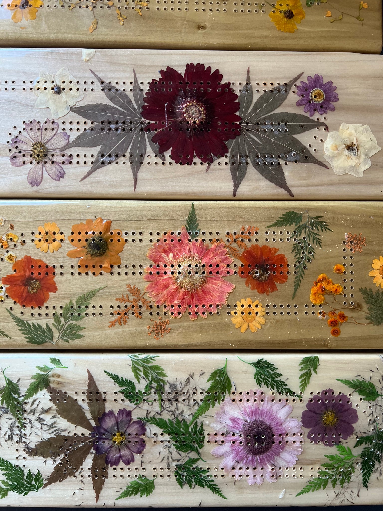 Floral Cribbage Board