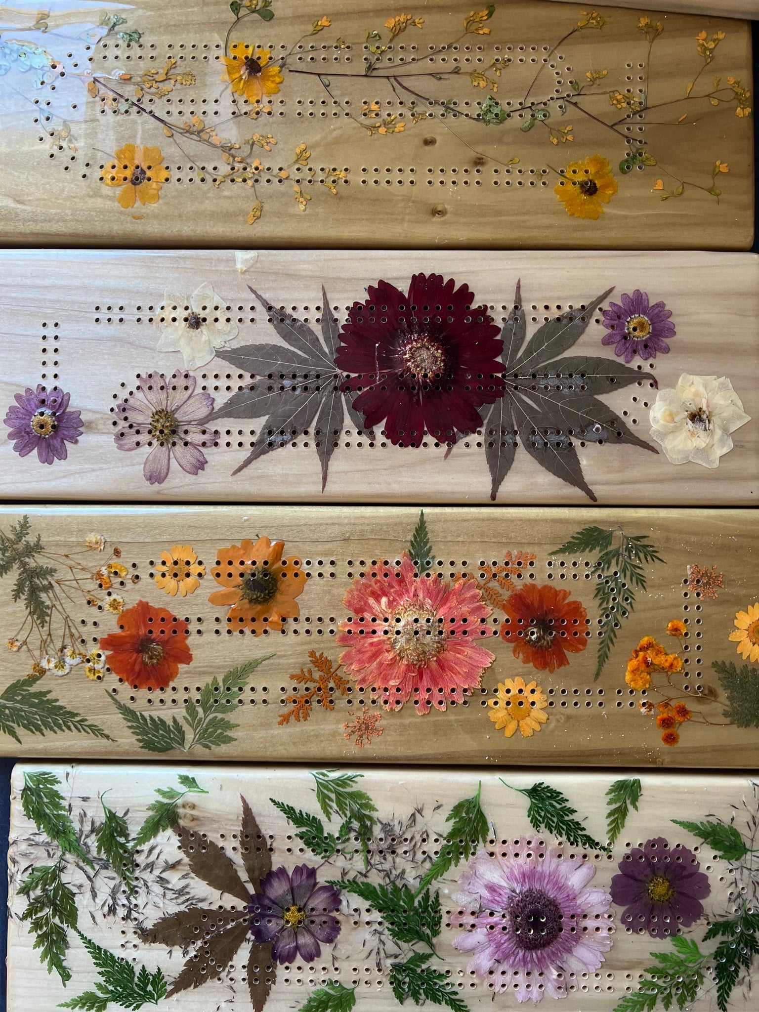 Floral Cribbage Board